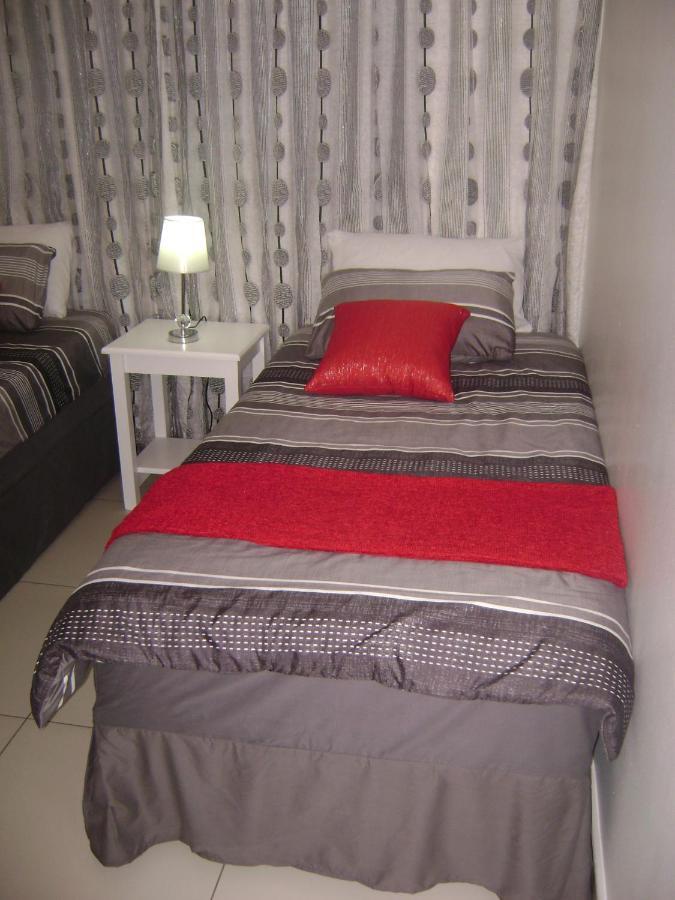North Beach Durban Apartments Exterior foto